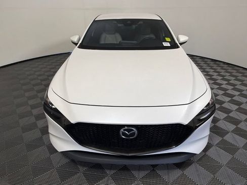 Used 2019 MAZDA MAZDA3 Hatchback w/ Preferred Package FWD image 9