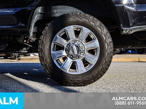 Used 2019 Ford F250 Platinum w/ Platinum Ultimate Package image 17