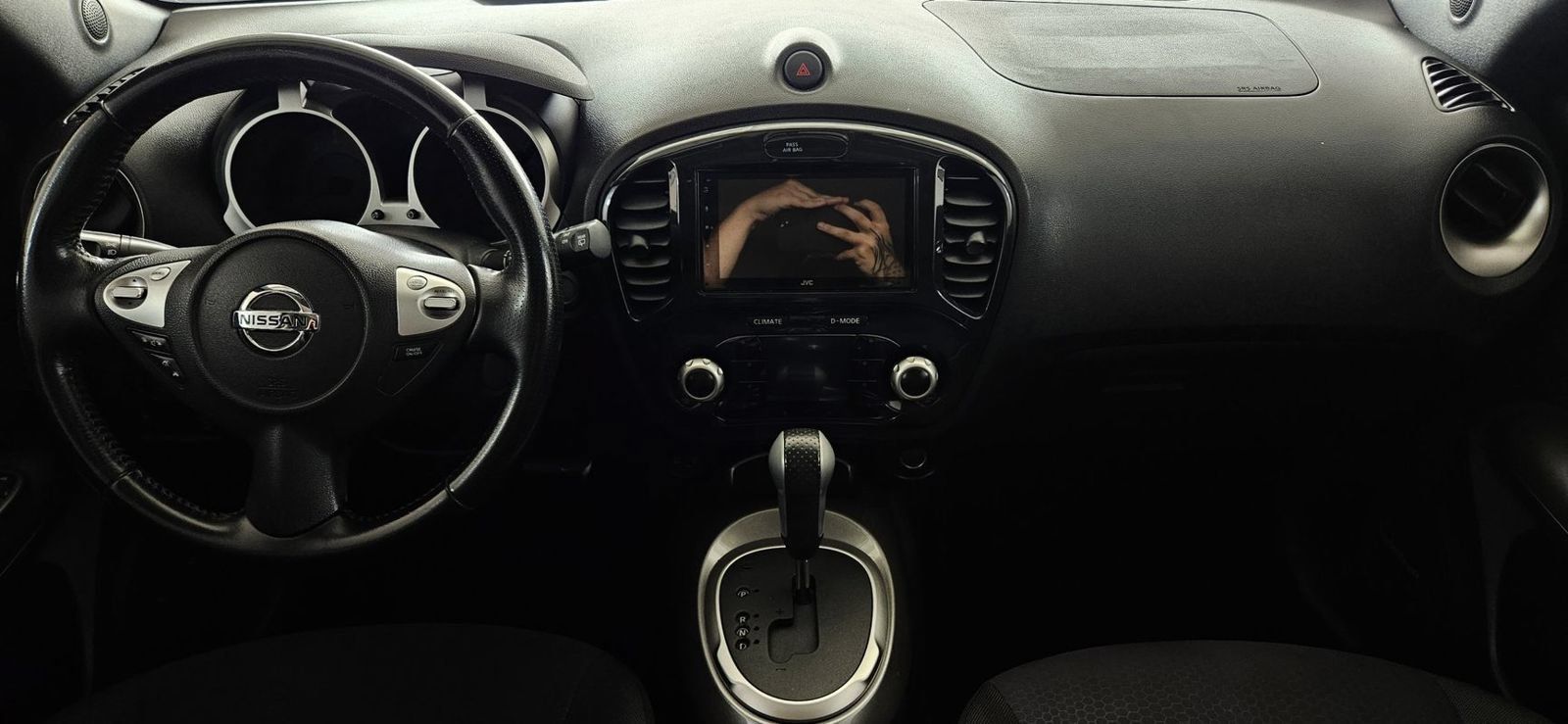 Used 2013 Nissan Juke SV w/ Sport Pkg AWD/4WD image 9
