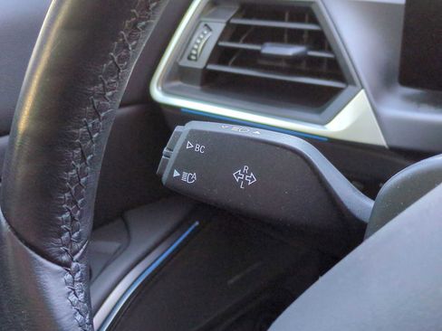 Certified 2024 BMW 330i xDrive Sedan w/ Premium Package image 28