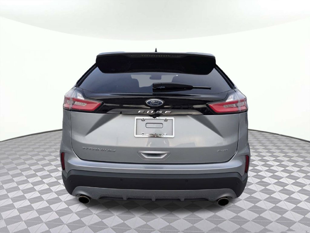 Certified 2024 Ford Edge Titanium AWD/4WD image 4