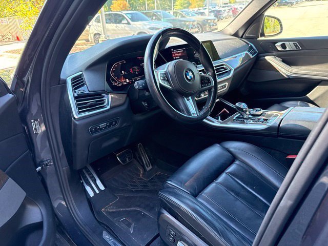 Used 2019 BMW X5 xDrive40i w/ M Sport Package AWD/4WD image 16