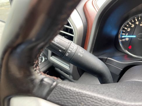 Used 2018 Ford F150 Platinum w/ Technology Package AWD/4WD image 30