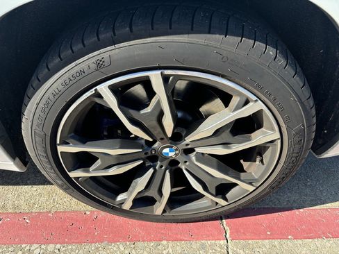 Used 2022 BMW X3 M40i image 9