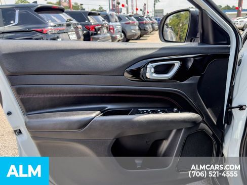 Used 2024 Jeep Compass Trailhawk AWD/4WD image 14