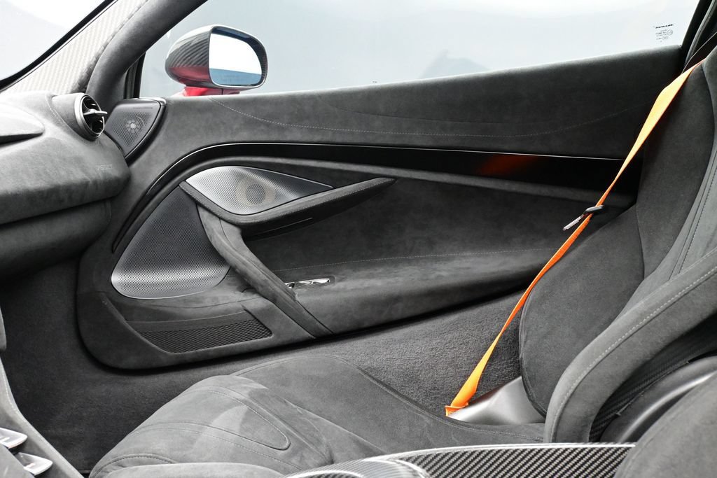 Used 2021 McLaren 765LT RWD image 7