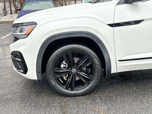 Used 2023 Volkswagen Atlas SEL R-Line image 19