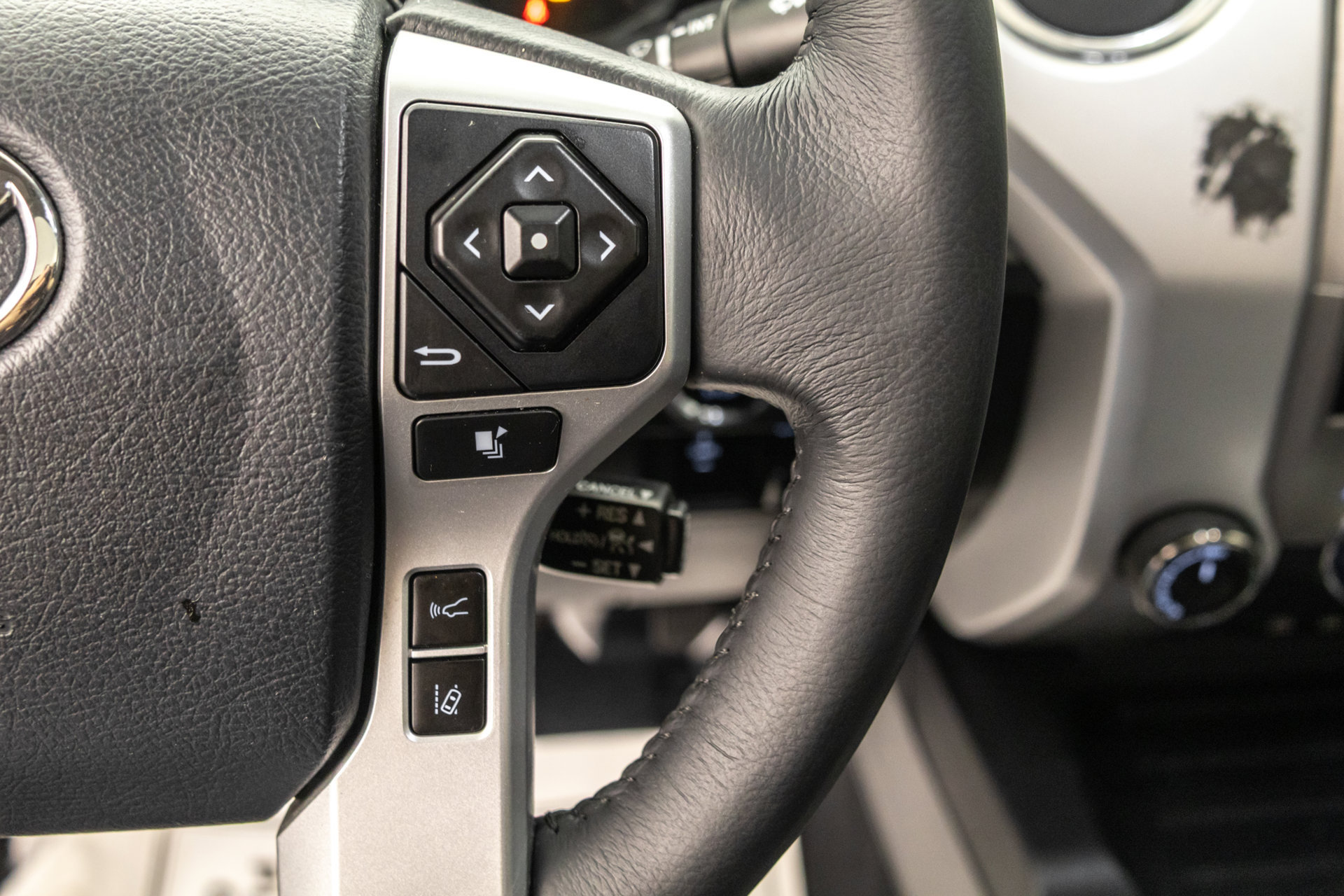 Used 2020 Toyota Tundra TRD Pro AWD/4WD image 22