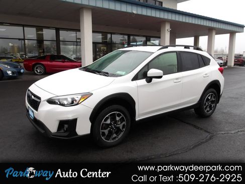 Used 2020 Subaru Crosstrek 2.0i Premium image 1