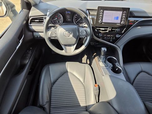 Used 2024 Toyota Camry SE FWD image 14