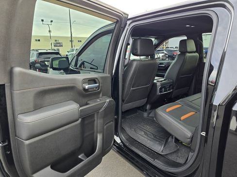 Used 2020 GMC Sierra 1500 AT4 w/ AT4 Carbonpro Edition image 16