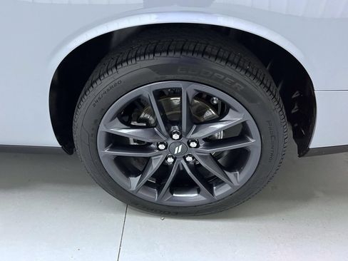 Used 2022 Dodge Challenger GT w/ Blacktop Package AWD/4WD image 20