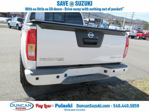 Used 2018 Nissan Frontier PRO-4X image 5