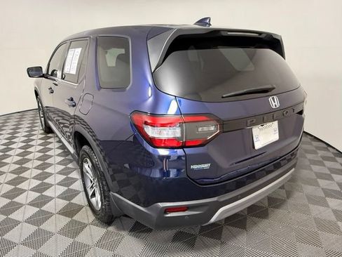 Used 2024 Honda Pilot EX-L image 4