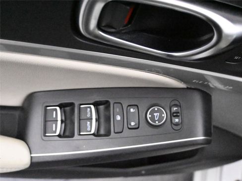 Certified 2023 Acura Integra A-Spec image 7