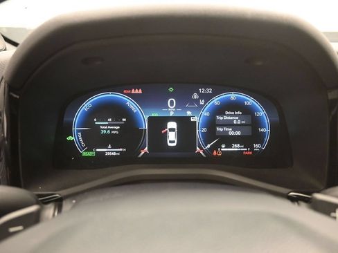 Used 2025 Toyota Camry XSE w/ Premium Package FWD image 3