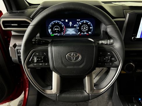 New 2025 Toyota 4Runner TRD Off-Road image 11