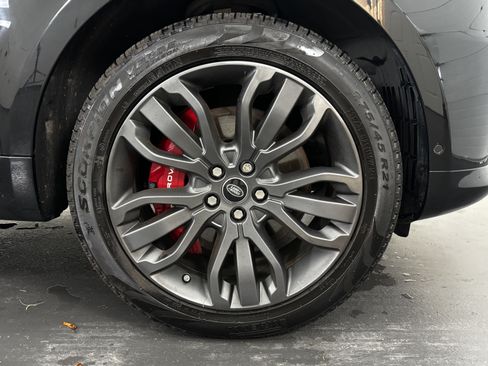 Used 2018 Land Rover Range Rover Sport Supercharged AWD/4WD image 11