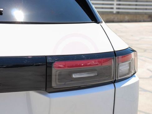 Used 2024 Honda Prologue EX image 9