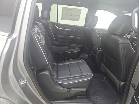 New 2026 GMC Acadia Denali image 25