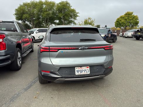 Used 2024 Chevrolet Equinox EV LT w/ LPO, All-Weather Mat Package FWD image 3