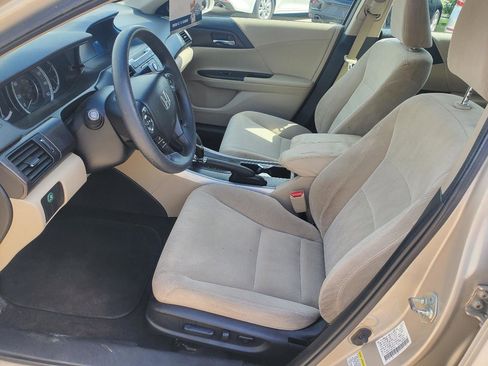 Used 2013 Honda Accord EX image 12