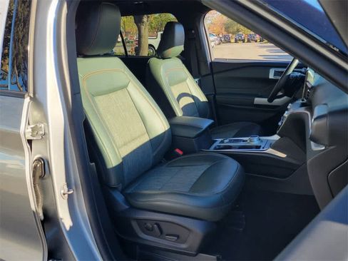 Certified 2022 Ford Explorer Timberline image 15
