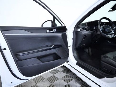 Used 2022 Kia K5 GT-Line AWD/4WD image 16