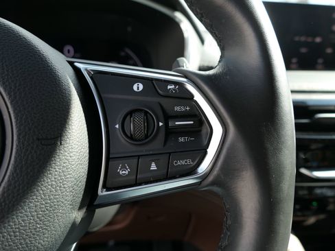 Used 2023 Acura MDX SH-AWD w/ Advance Package image 16