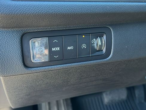 New 2026 Chevrolet Traverse LT w/ Midnight/Sport Edition image 29