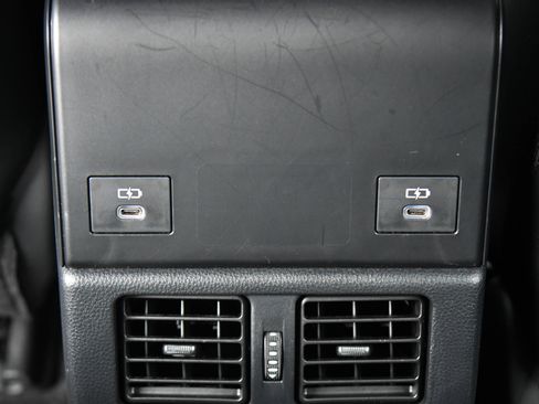 Used 2023 Toyota bZ4X FWD image 38