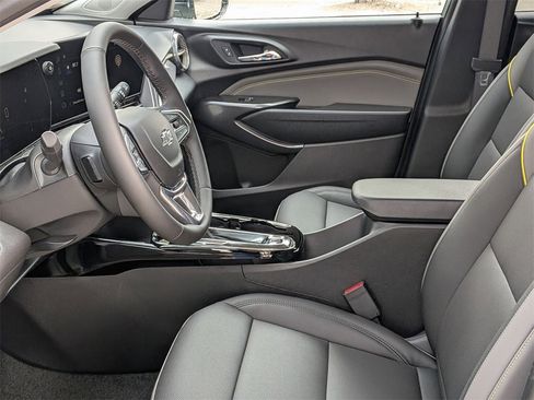 New 2026 Chevrolet Trax ACTIV w/ Driver Confidence Package image 18