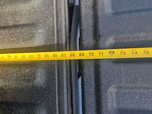 Used 2019 RAM 1500 Laramie AWD/4WD image 32