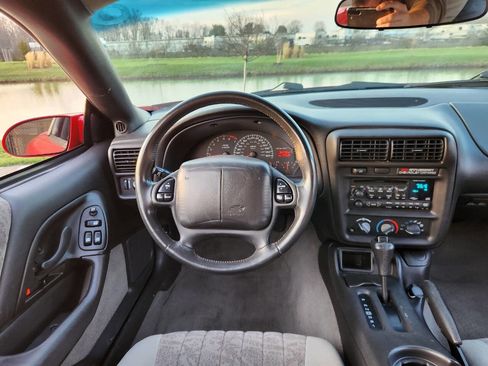 Used 2002 Chevrolet Camaro Z28 w/ Preferred Equipment Group 2 image 18