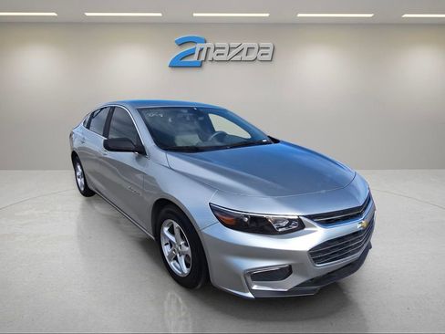 Used 2018 Chevrolet Malibu LS image 8