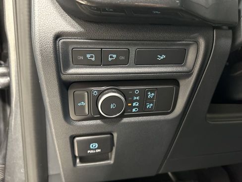 Certified 2022 Ford F150 XLT w/ Equipment Group 302A High image 14