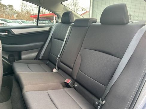Used 2017 Subaru Legacy 2.5i Premium image 24
