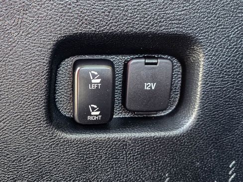 Used 2018 Ford Edge SEL w/ Equipment Group 201A image 37