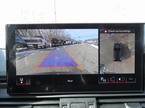 Used 2022 Audi Q5 2.0T Prestige image 24