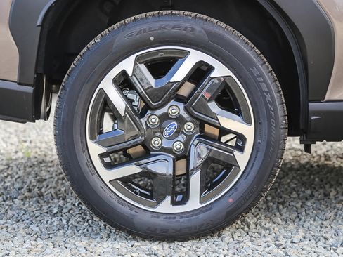 New 2025 Subaru Forester Limited image 11