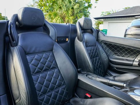 Used 2008 Lamborghini Gallardo Spyder image 32