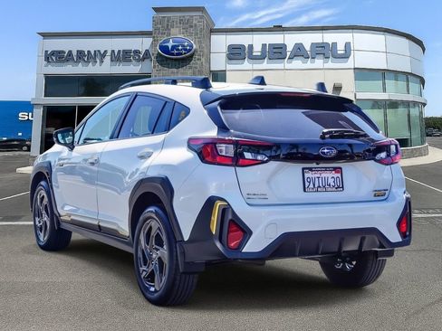 Certified 2025 Subaru Crosstrek 2.5i Sport w/ Crosstrek Mirror Package image 4