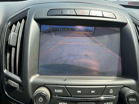 Used 2015 Buick Regal Premium FWD image 23