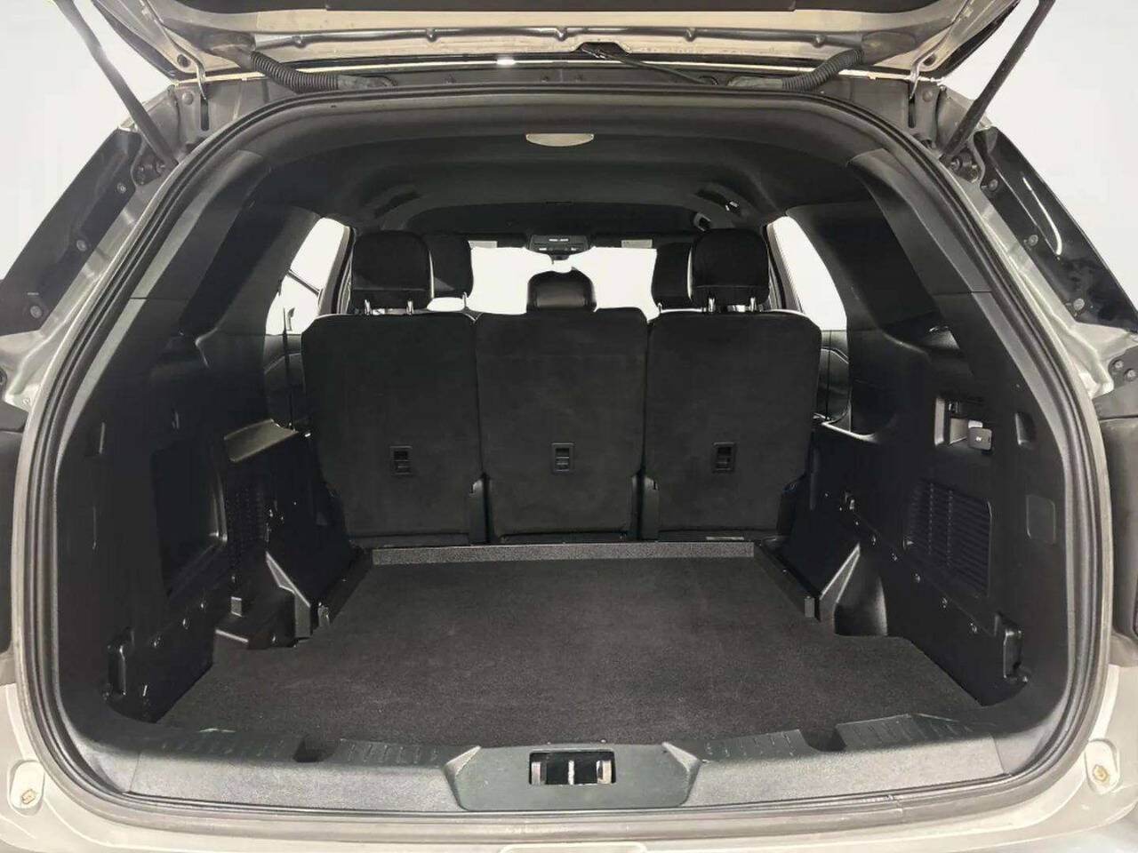Used 2020 Ford Explorer 4WD Police Interceptor image 5