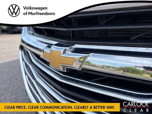 Used 2024 Chevrolet Malibu LT FWD image 11