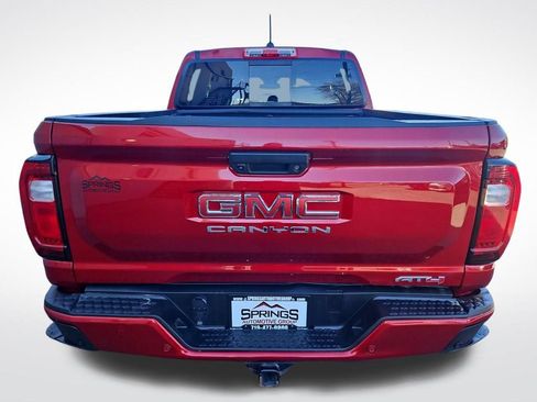 Used 2024 GMC Canyon AT4 w/ Technology Package image 4