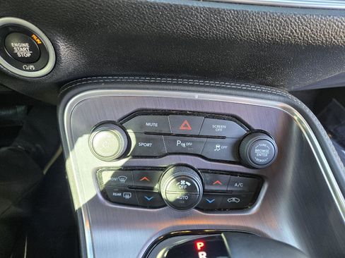 Used 2018 Dodge Challenger SXT Plus image 30
