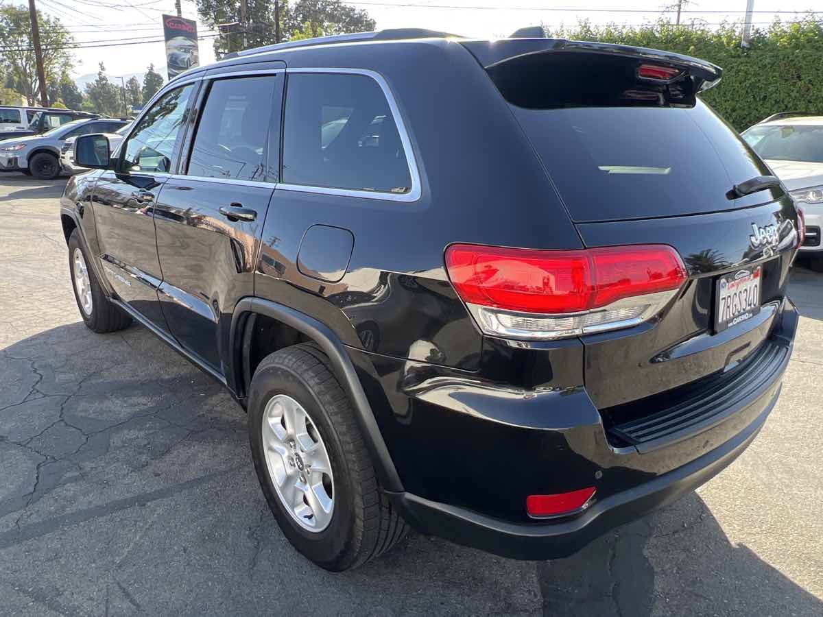Used 2016 Jeep Grand Cherokee Laredo w/ Quick Order Package 23E RWD image 6