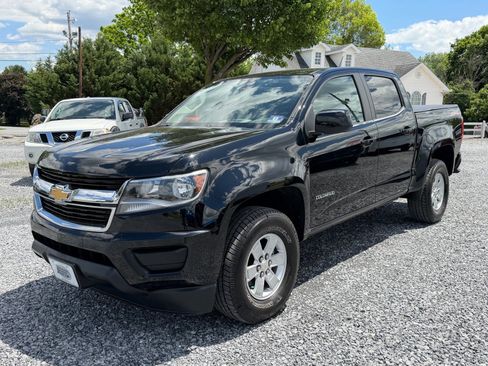 Used 2017 Chevrolet Colorado W/T w/ WT Convenience Package AWD/4WD image 5