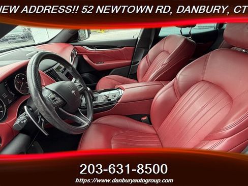 Used 2021 Maserati Levante AWD/4WD image 16